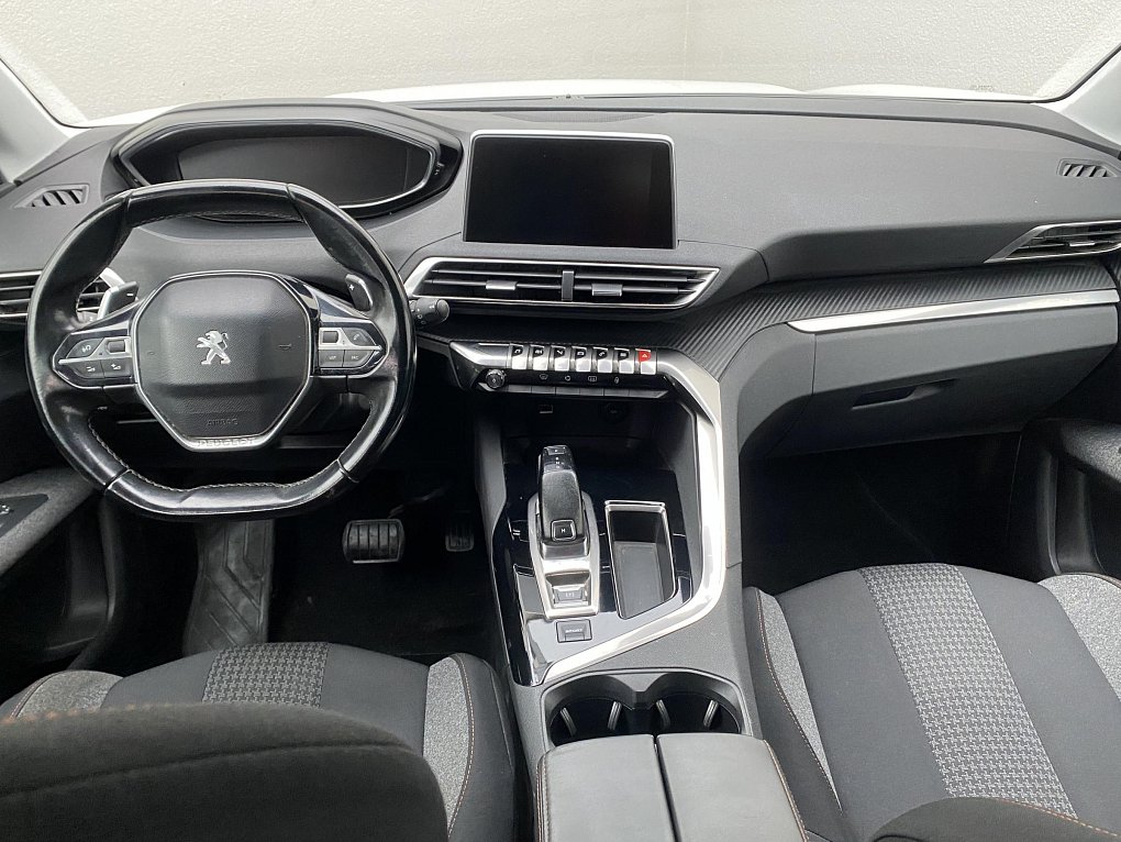 Peugeot 3008 1.5 HDi Active