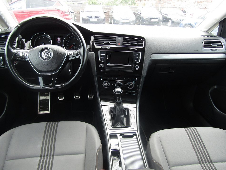 Volkswagen Golf 1.2TSi Allstar