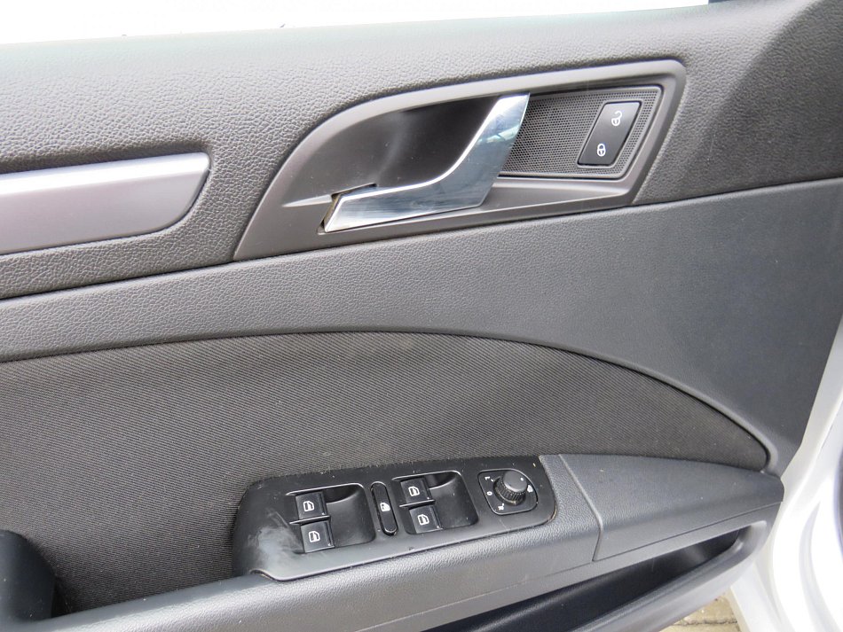 Škoda Superb II 2.0 TDi Comfort