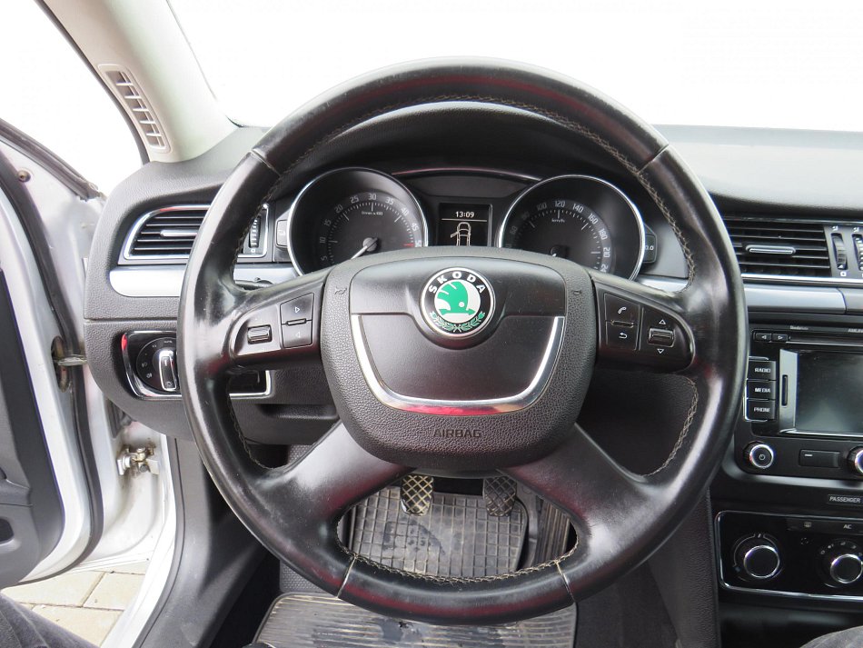 Škoda Superb II 2.0 TDi Comfort