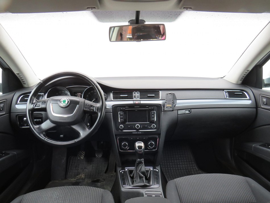 Škoda Superb II 2.0 TDi Comfort