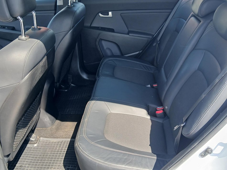 Kia Sportage 2.0 