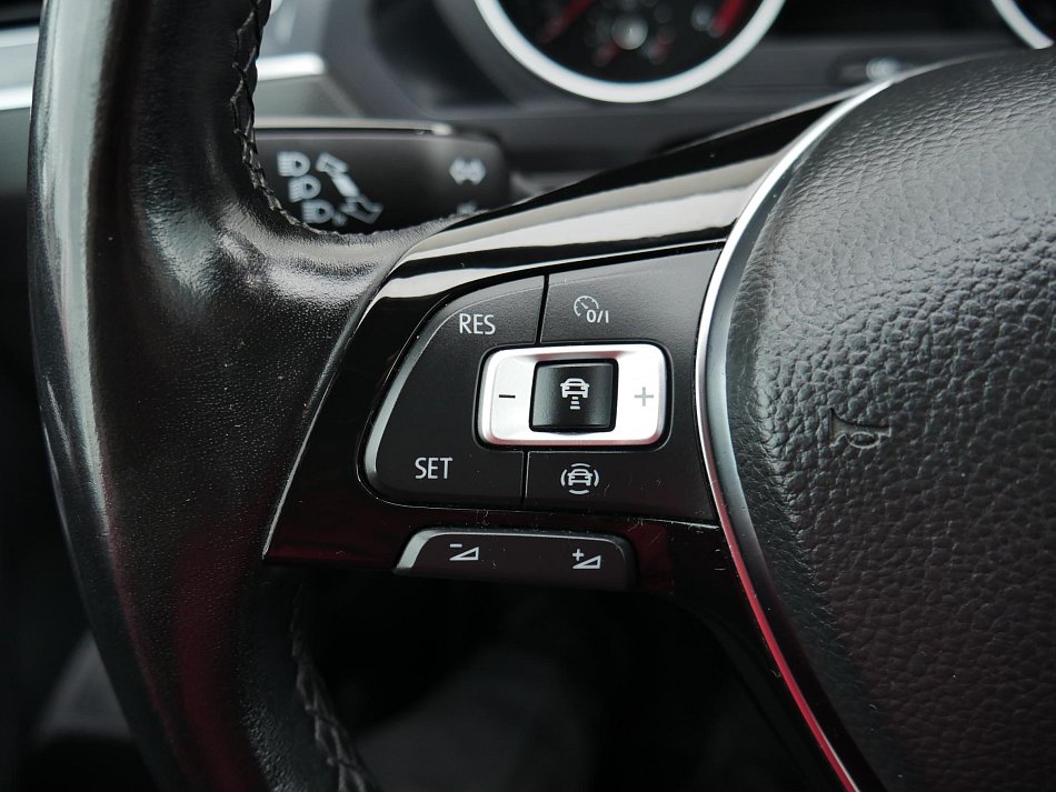 Volkswagen Tiguan Allspace  2.0 TDi R-Line