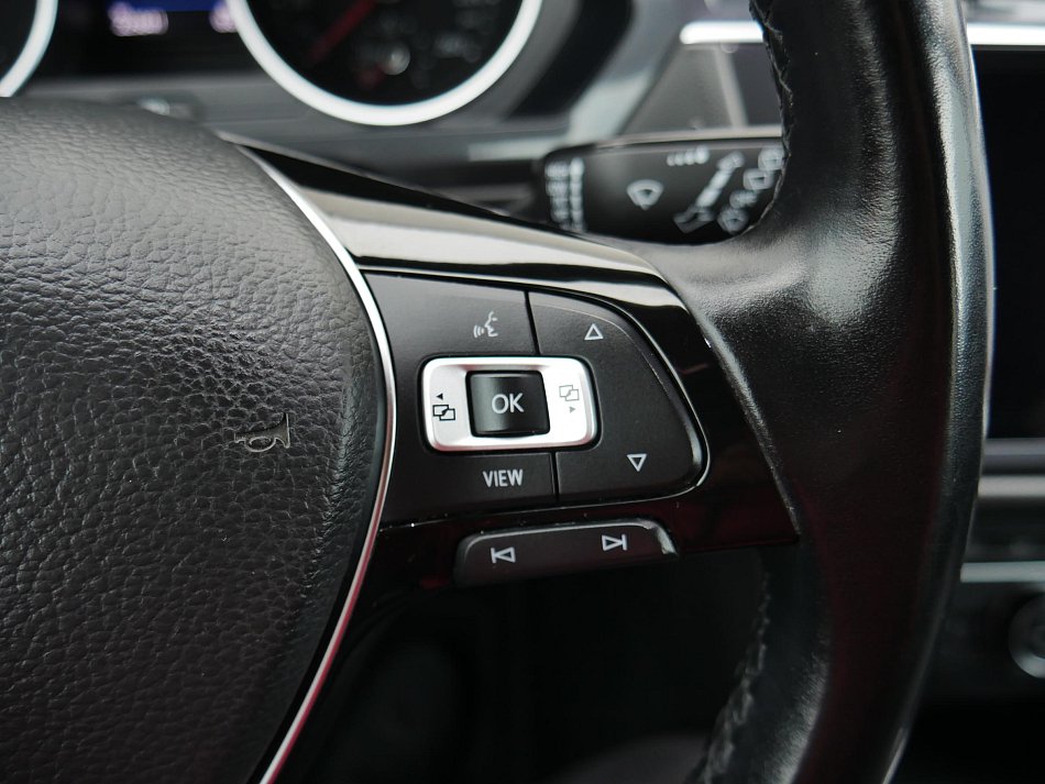 Volkswagen Tiguan Allspace  2.0 TDi R-Line