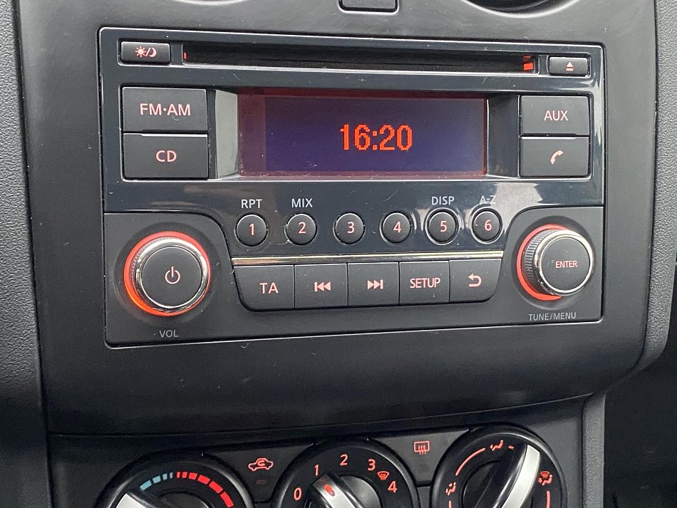 Nissan Qashqai 1.6 i 