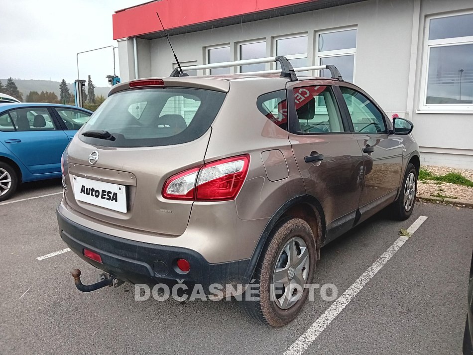 Nissan Qashqai 1.6 i 