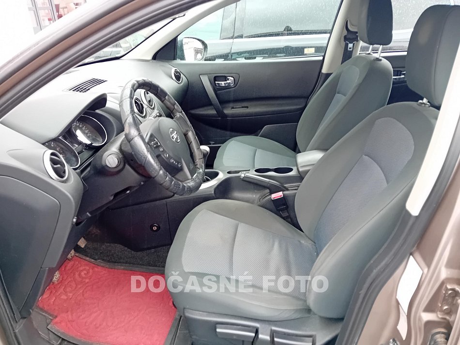 Nissan Qashqai 1.6 i 