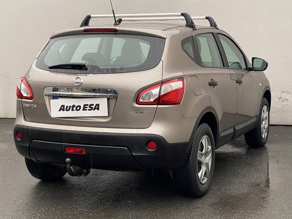 Nissan Qashqai 1.6 i 