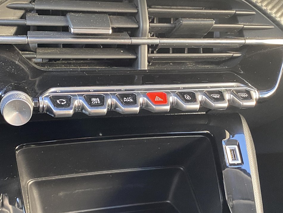 Peugeot 208 1.2 PT Active