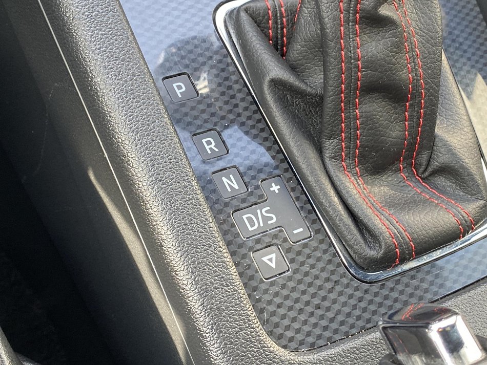 Škoda Octavia III 2.0TDi RS