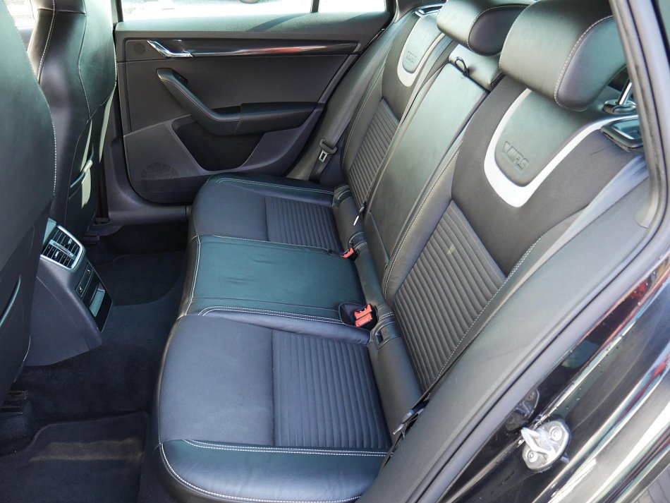 Škoda Octavia III 2.0TDi  4x4