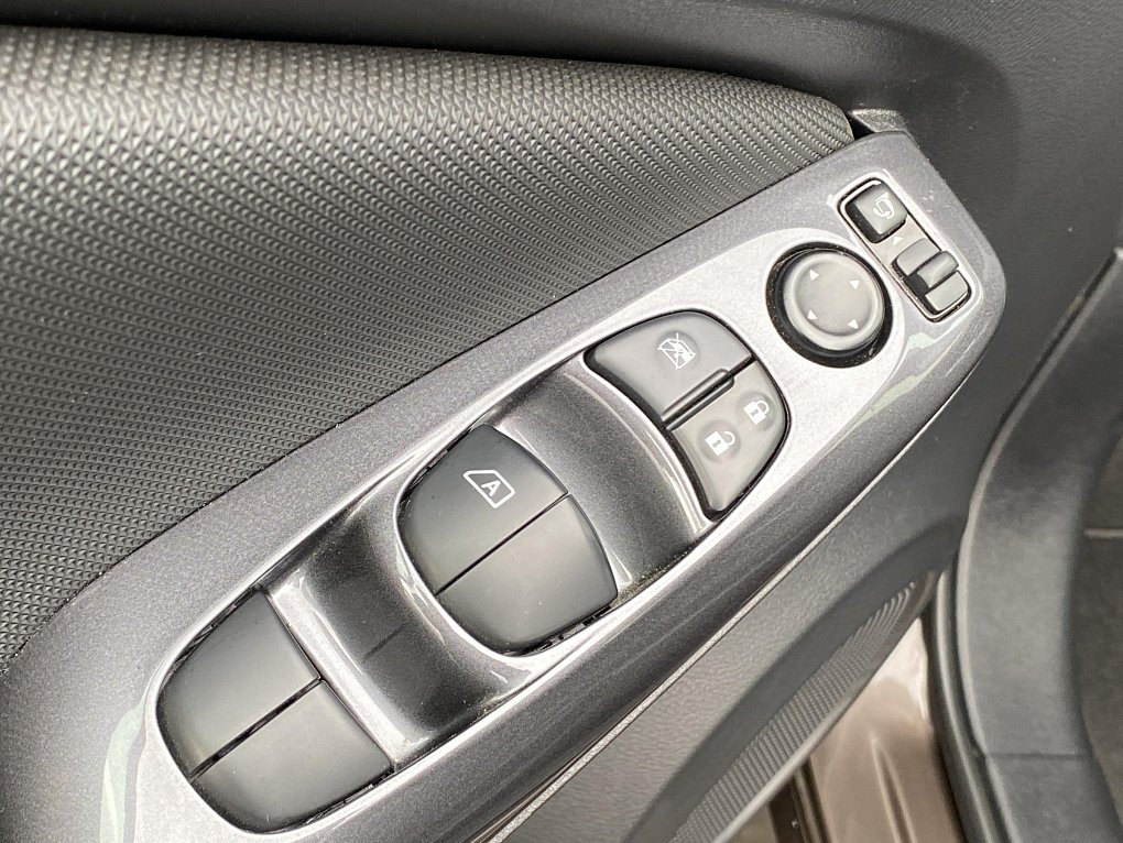 Nissan Juke 1.0 DiG-T Acenta