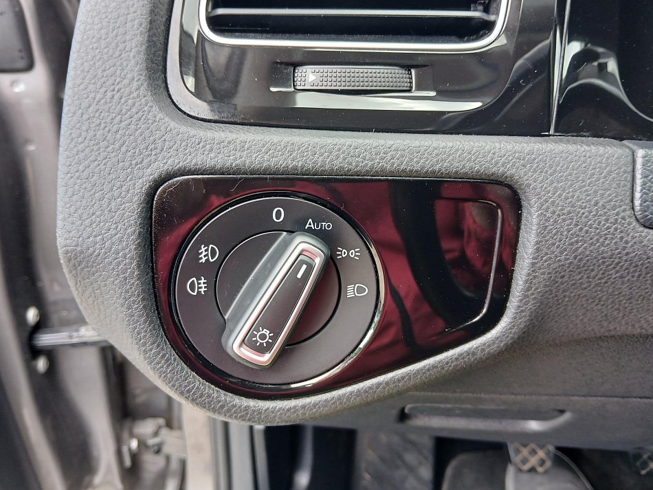 Volkswagen Golf 1.4 TSi Highline