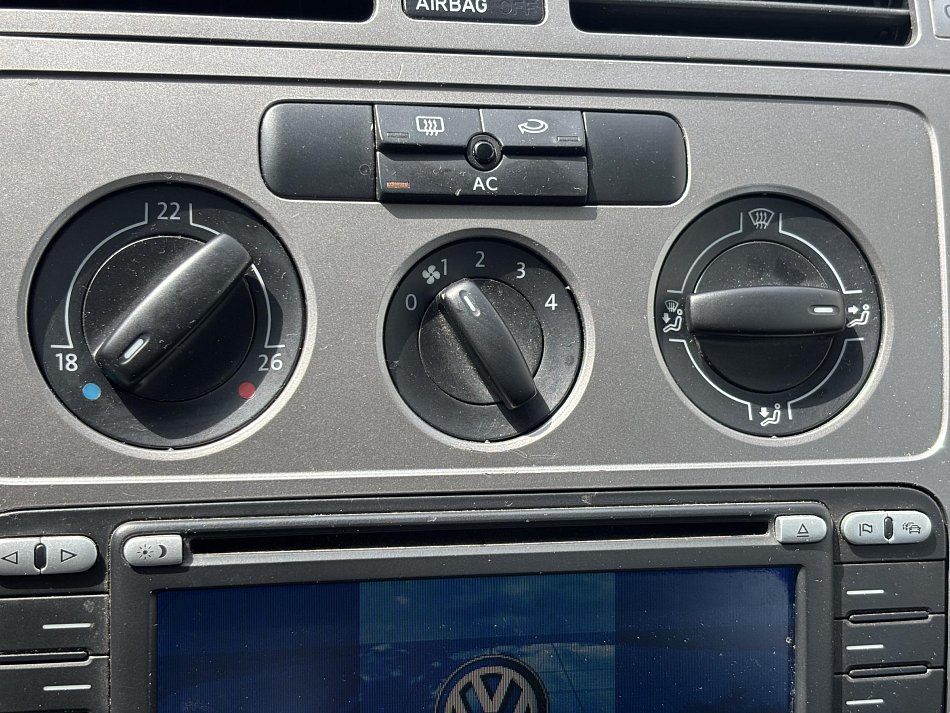 Volkswagen Touran 1.6i 