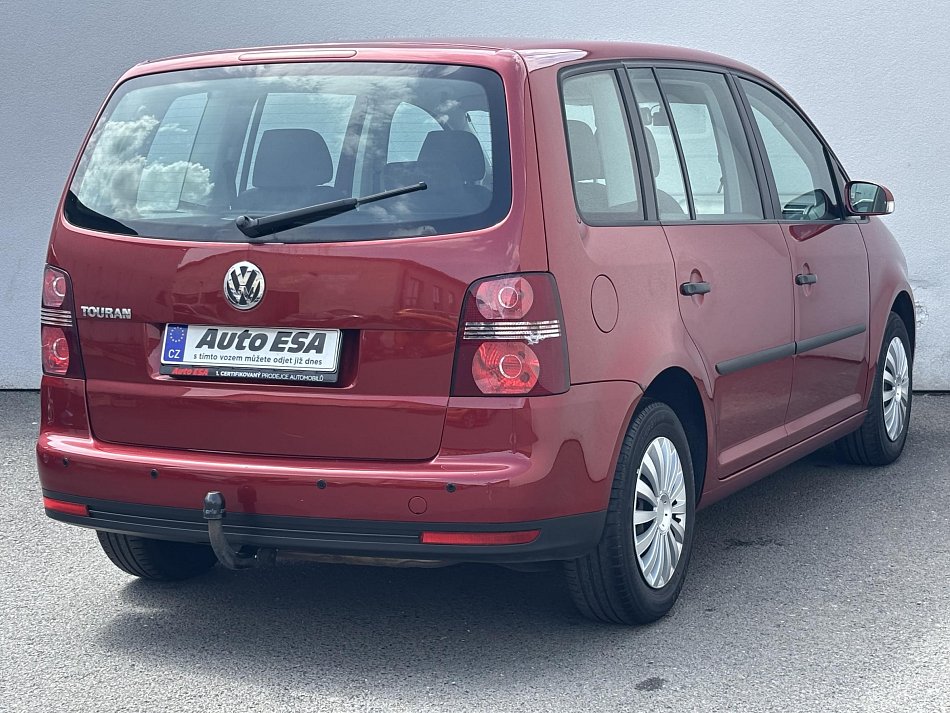 Volkswagen Touran 1.6i 