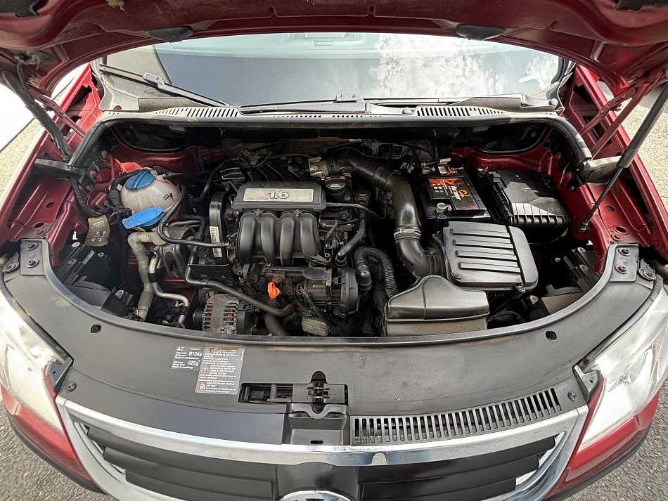 Volkswagen Touran 1.6i 