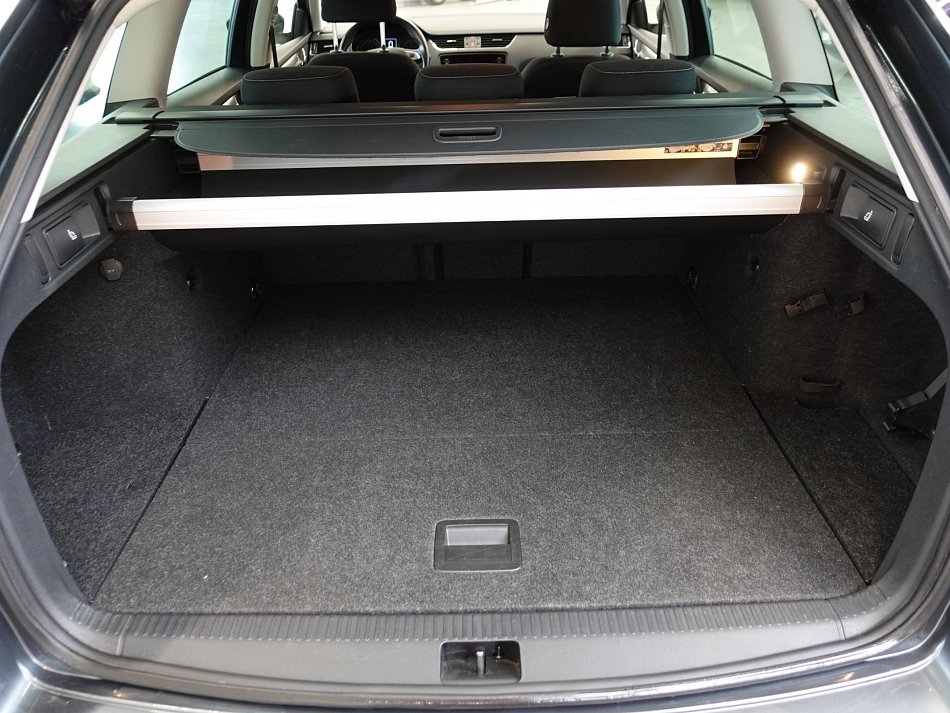 Škoda Octavia III 2.0TDi Ambition