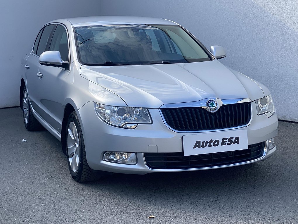 Škoda Superb II 2.0 TDi Ambition