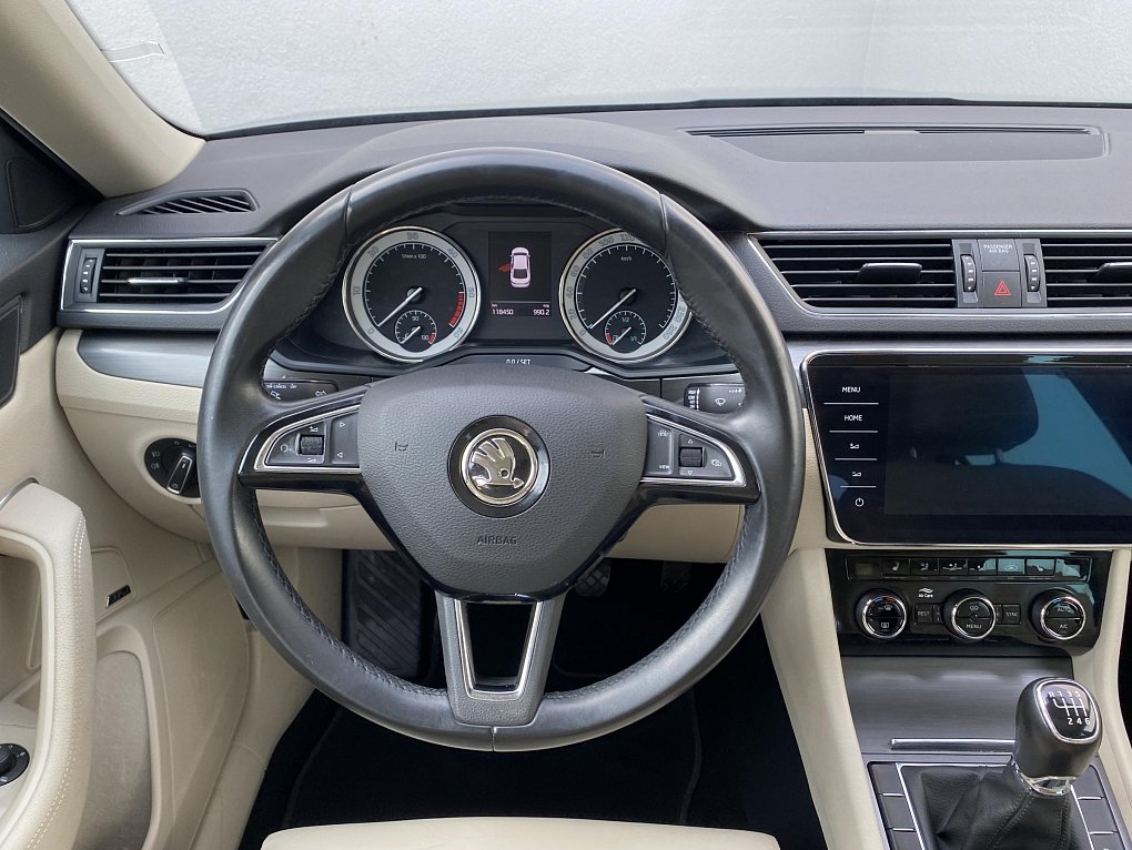 Škoda Superb III 2.0 TDi Style