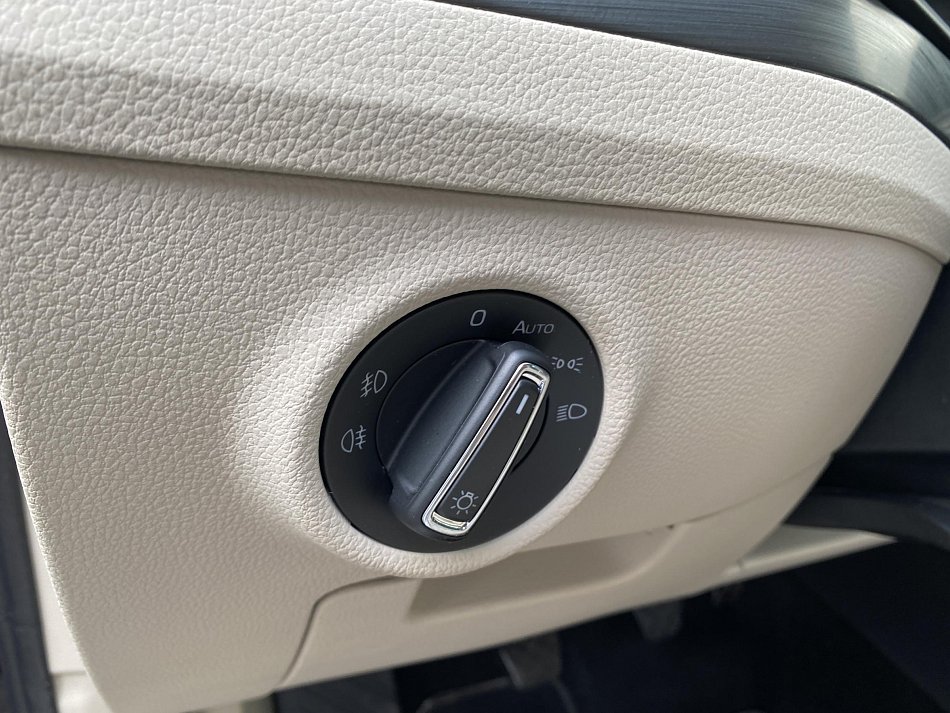 Škoda Superb III 2.0 TDi Style