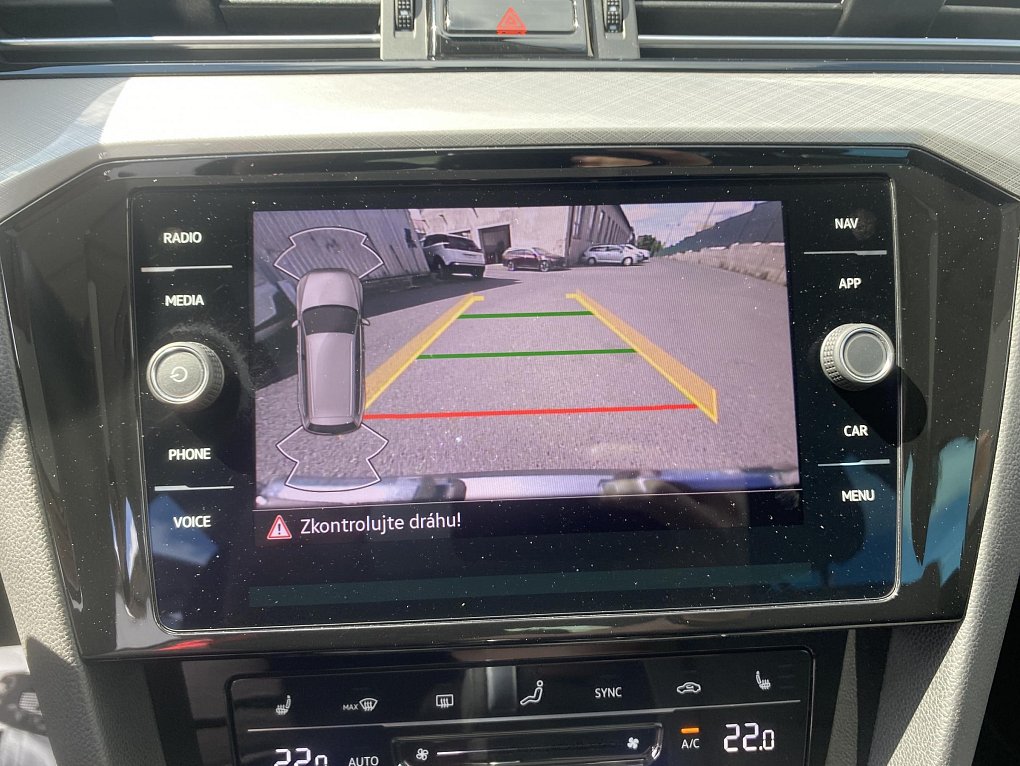 Volkswagen Passat 1.5 TSi Business