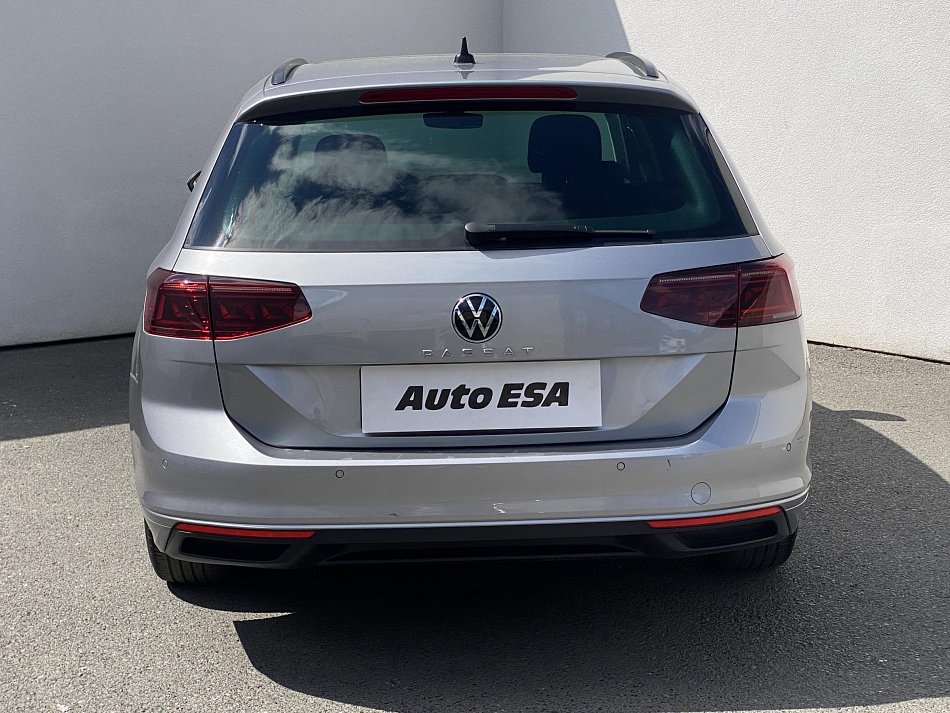 Volkswagen Passat 1.5 TSi Business