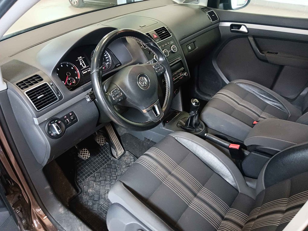 Volkswagen Touran 1.2TSI 