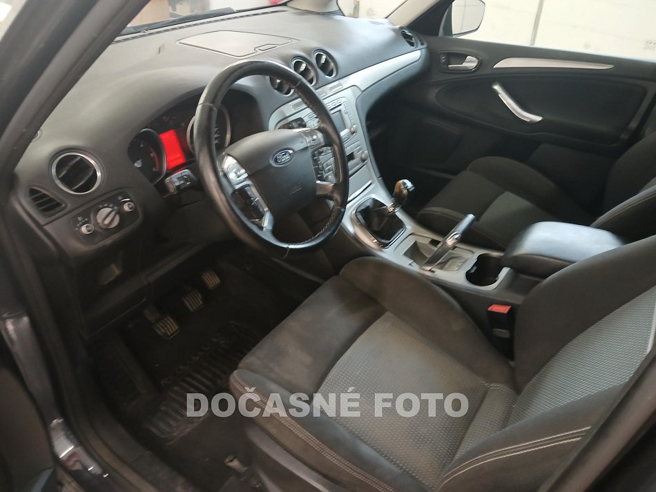 Ford S-MAX 2.0 TDCi 