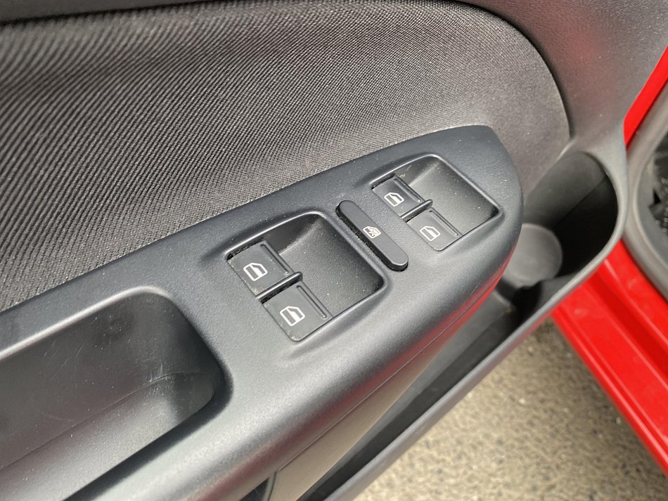 Škoda Octavia II 1.4 TSi Ambiente