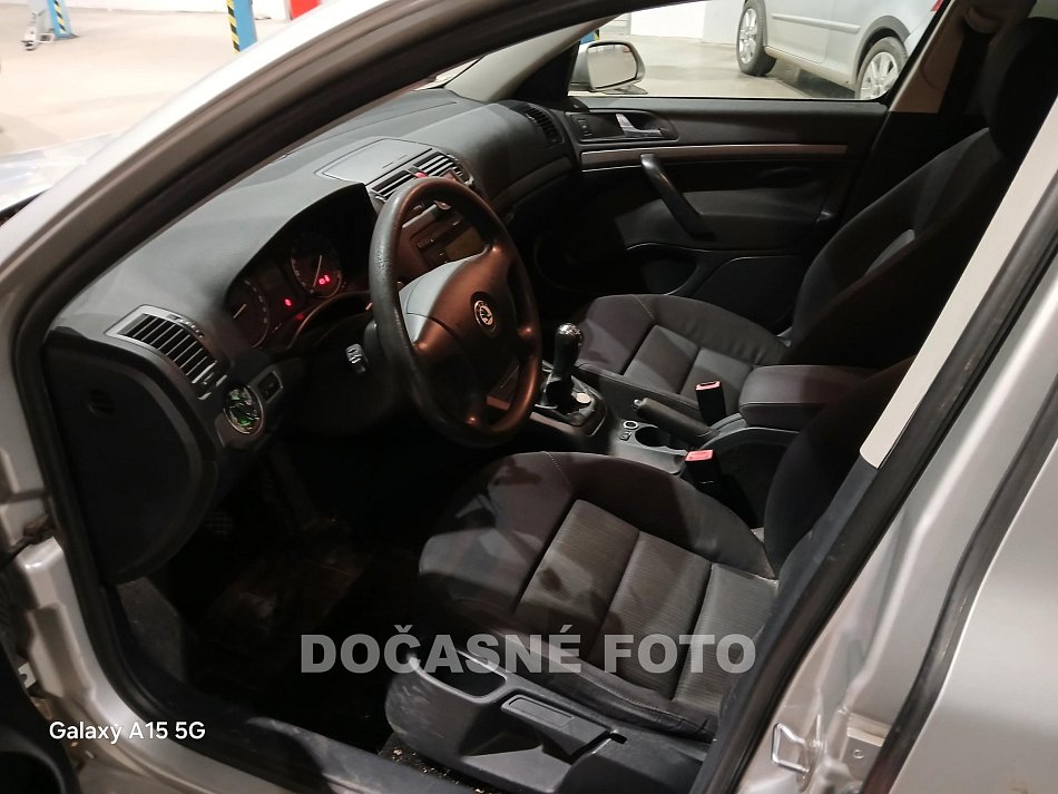 Škoda Octavia 1.6i 
