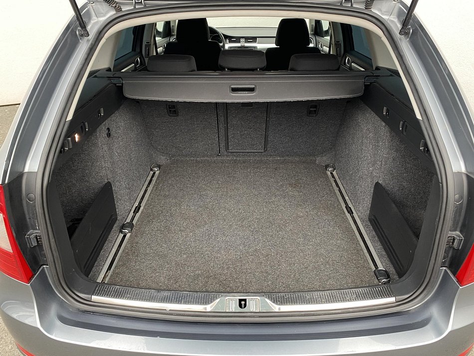 Škoda Superb II 2.0 TDi Ambition 4x4