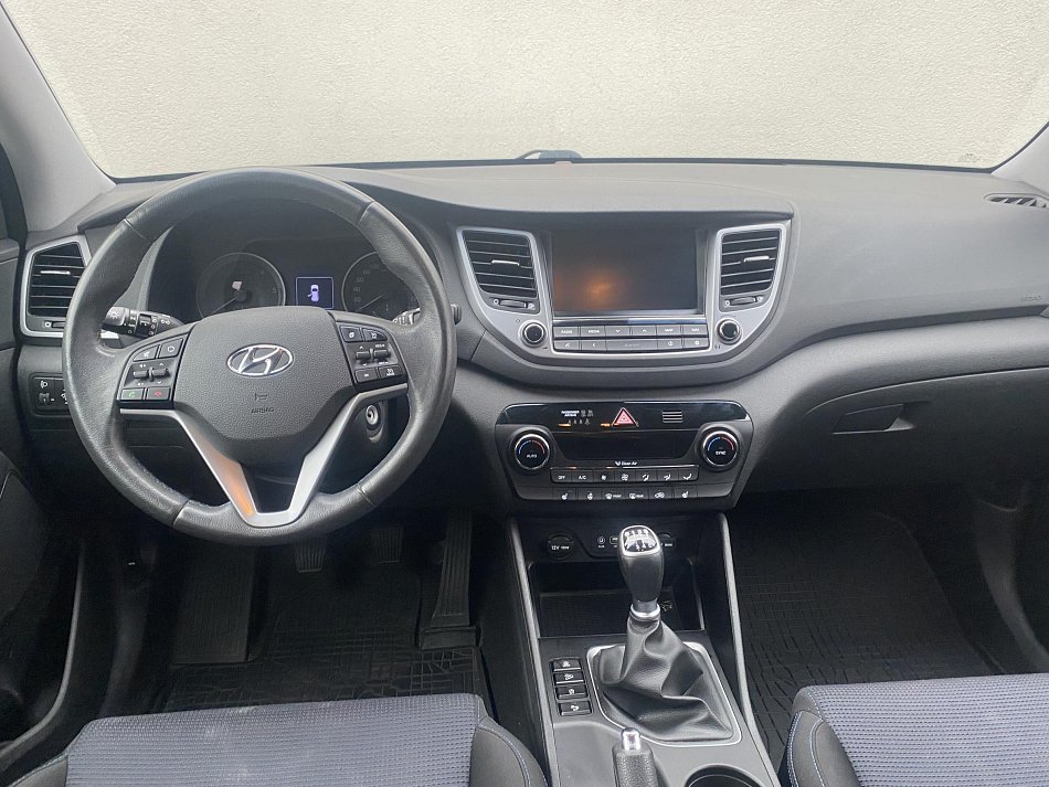 Hyundai Tucson 1.7 CRDi Trikolor