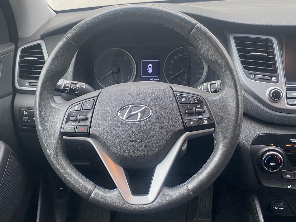 Hyundai Tucson 1.7 CRDi Trikolor