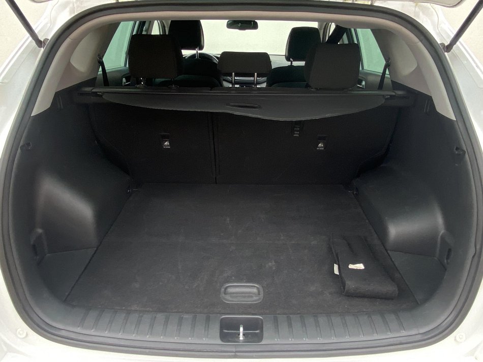 Hyundai Tucson 1.7 CRDi Trikolor