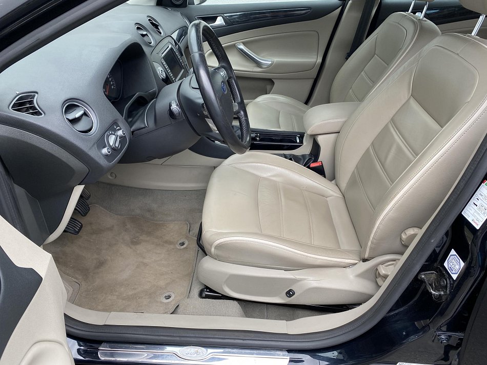 Ford Mondeo 2.2TDCi 