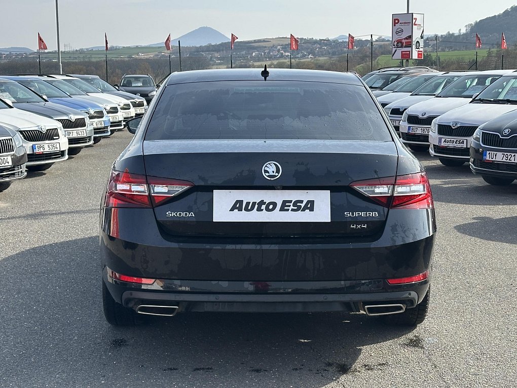 Škoda Superb III 2.0 TSi  4x4