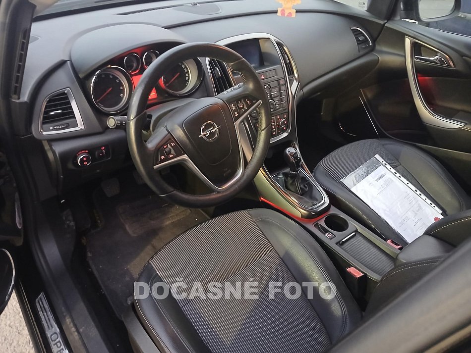 Opel Astra 1.6T 