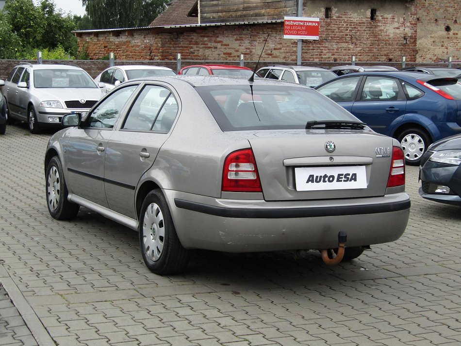 Škoda Octavia 1.6 MPi Tour