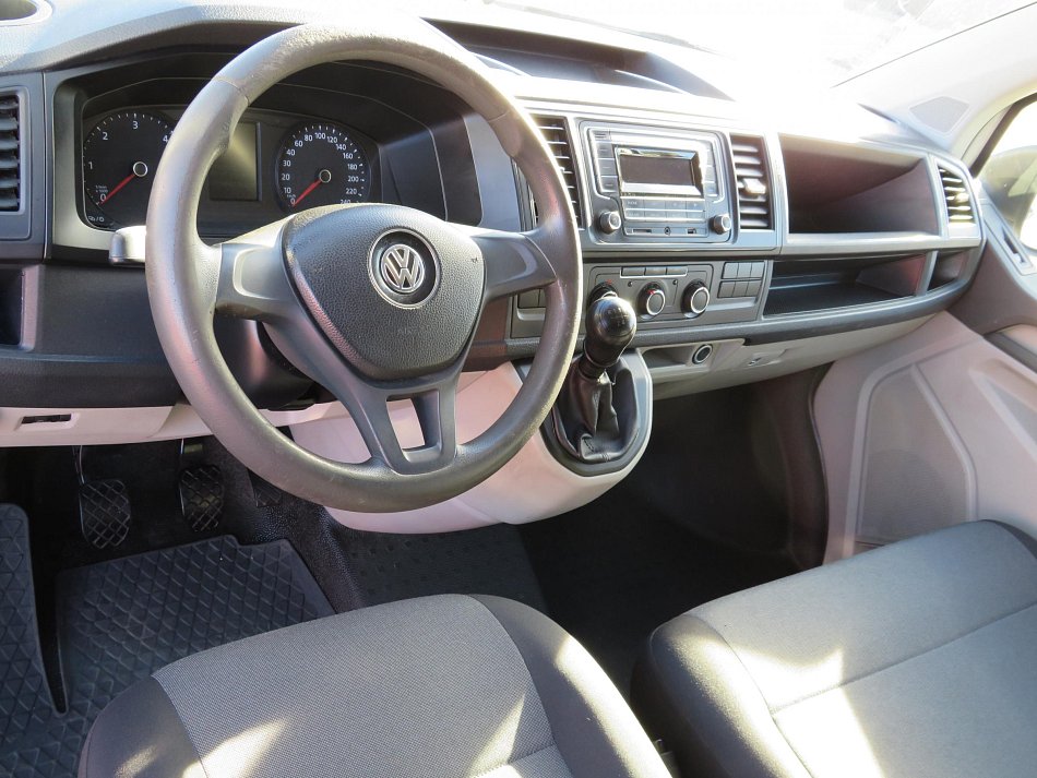 Volkswagen Transporter 2.0TDi  T6