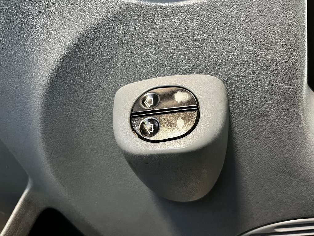 Ford Transit 2.2TDCi Trend L3H2 6míst