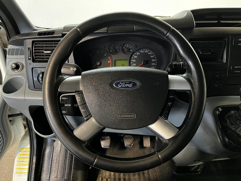 Ford Transit 2.2TDCi Trend L3H2 6míst