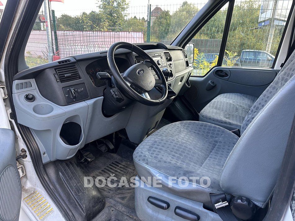Ford Transit 2.2TDCi Trend L3H2 6míst