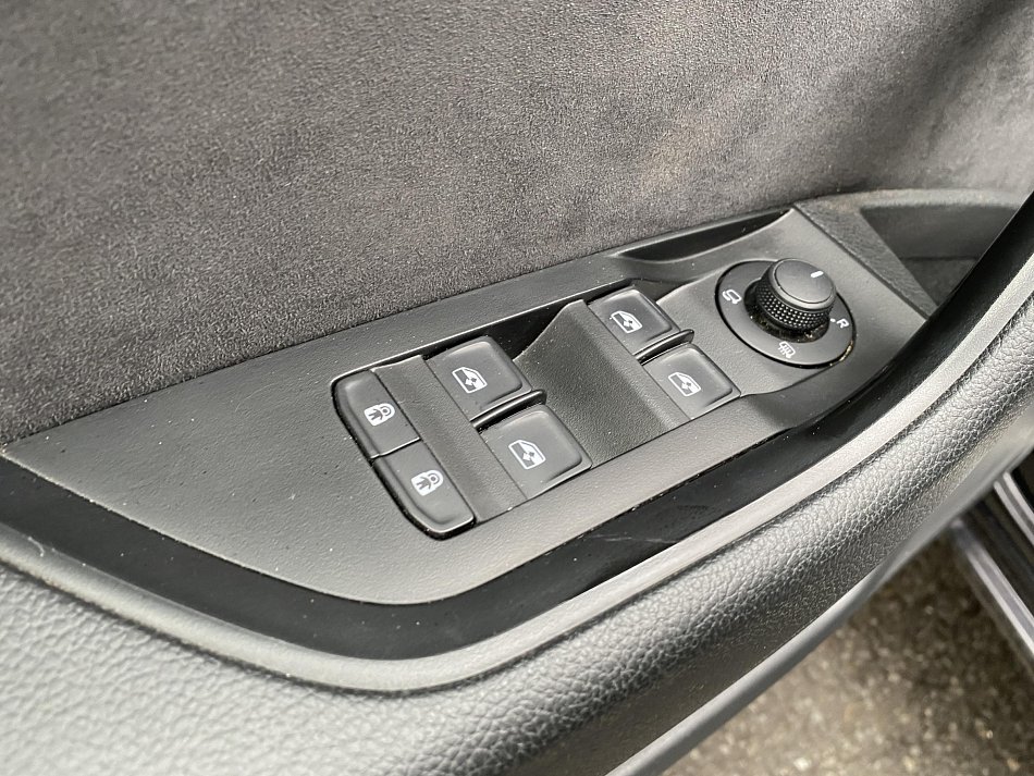 Škoda Superb III 2.0 TDi SportLine