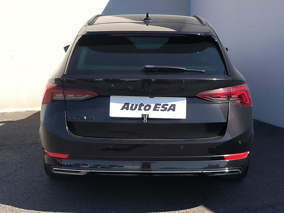 Škoda Octavia IV 2.0 TSi SportLine 4X4