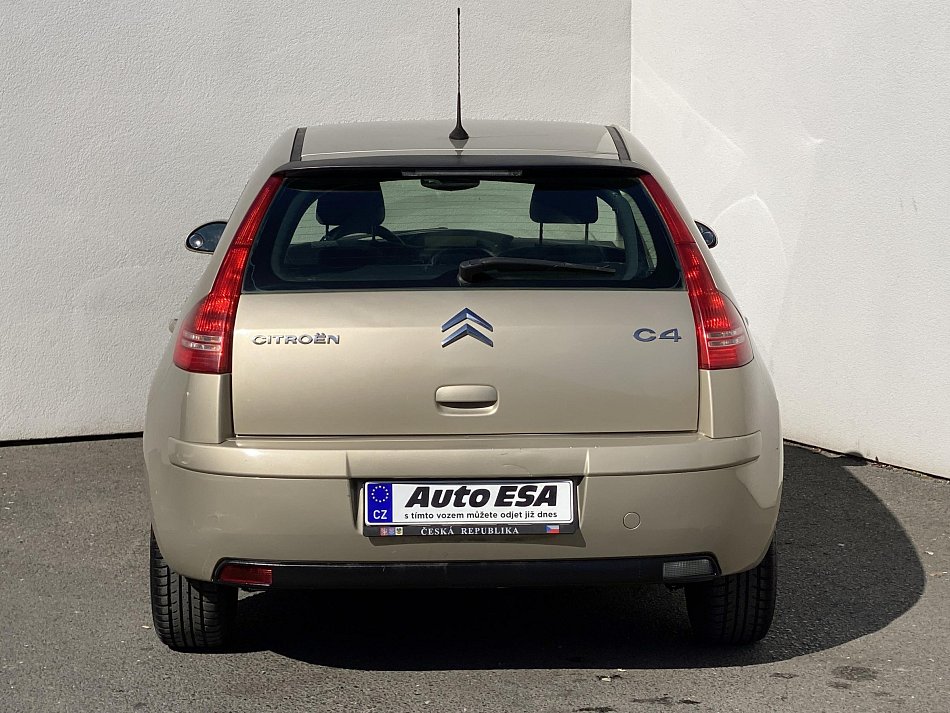 Citroën C4 1.6i 