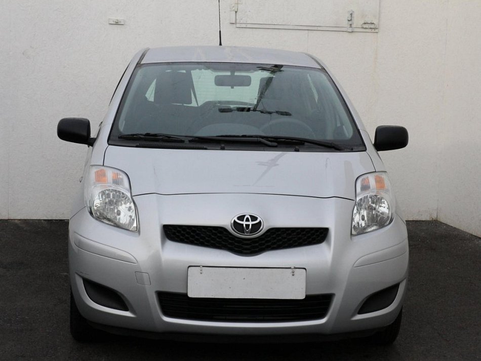Toyota Yaris 1.0I 