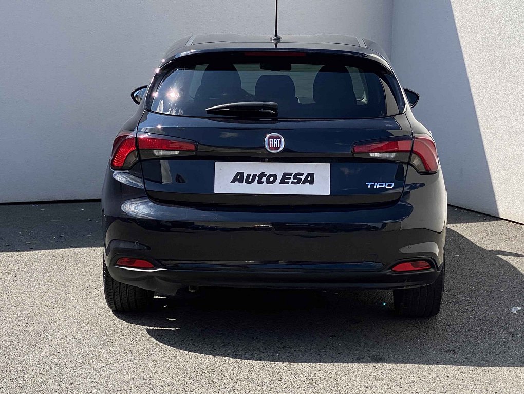 Fiat Tipo 1.4i Lounge