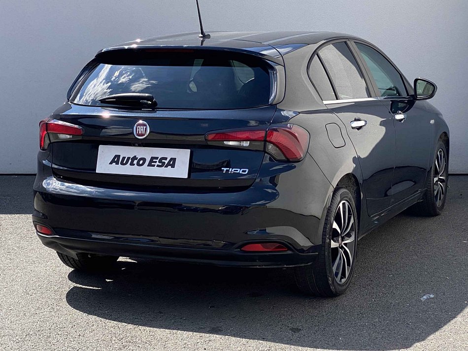 Fiat Tipo 1.4i Lounge