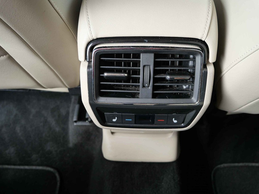 Škoda Kodiaq 2.0 TDi Style 4x4, 7míst