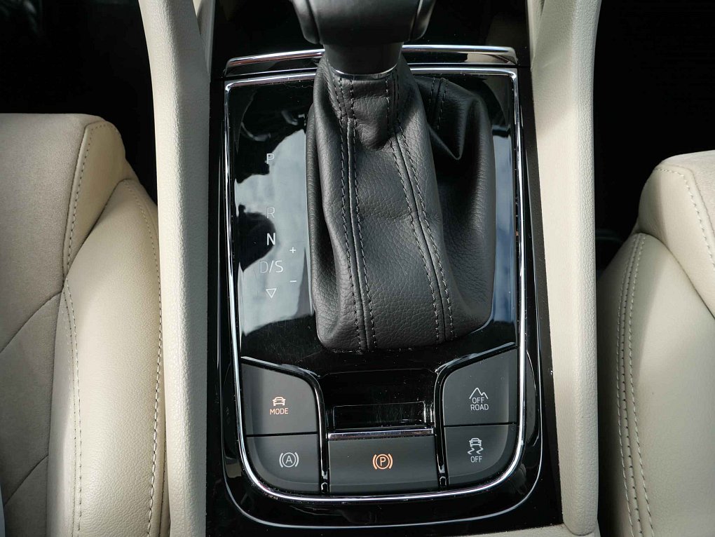 Škoda Kodiaq 2.0 TDi Style 4x4, 7míst